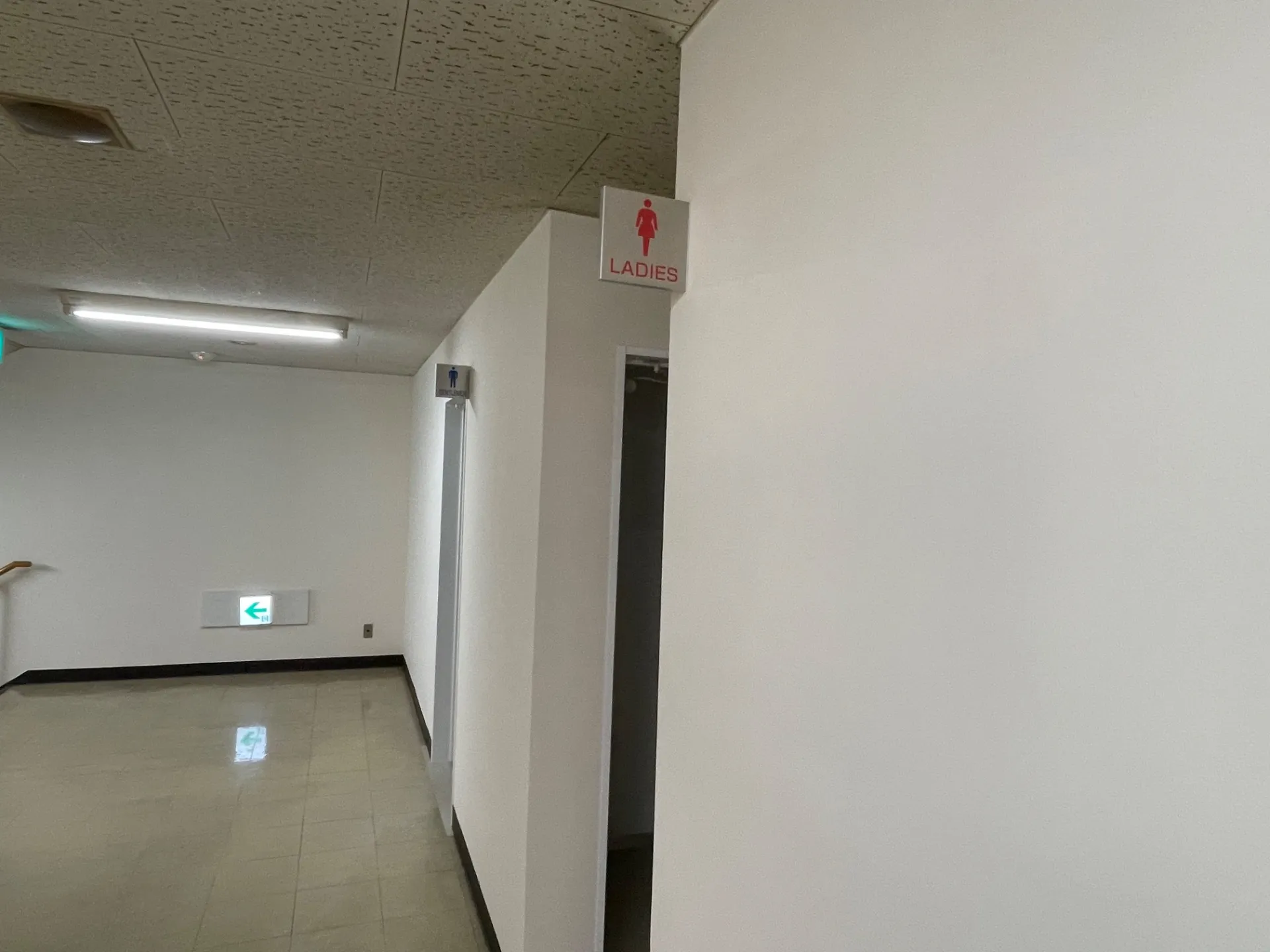 2024年7月 神奈川県某所某工場 男女トイレ 給湯室等改修工事