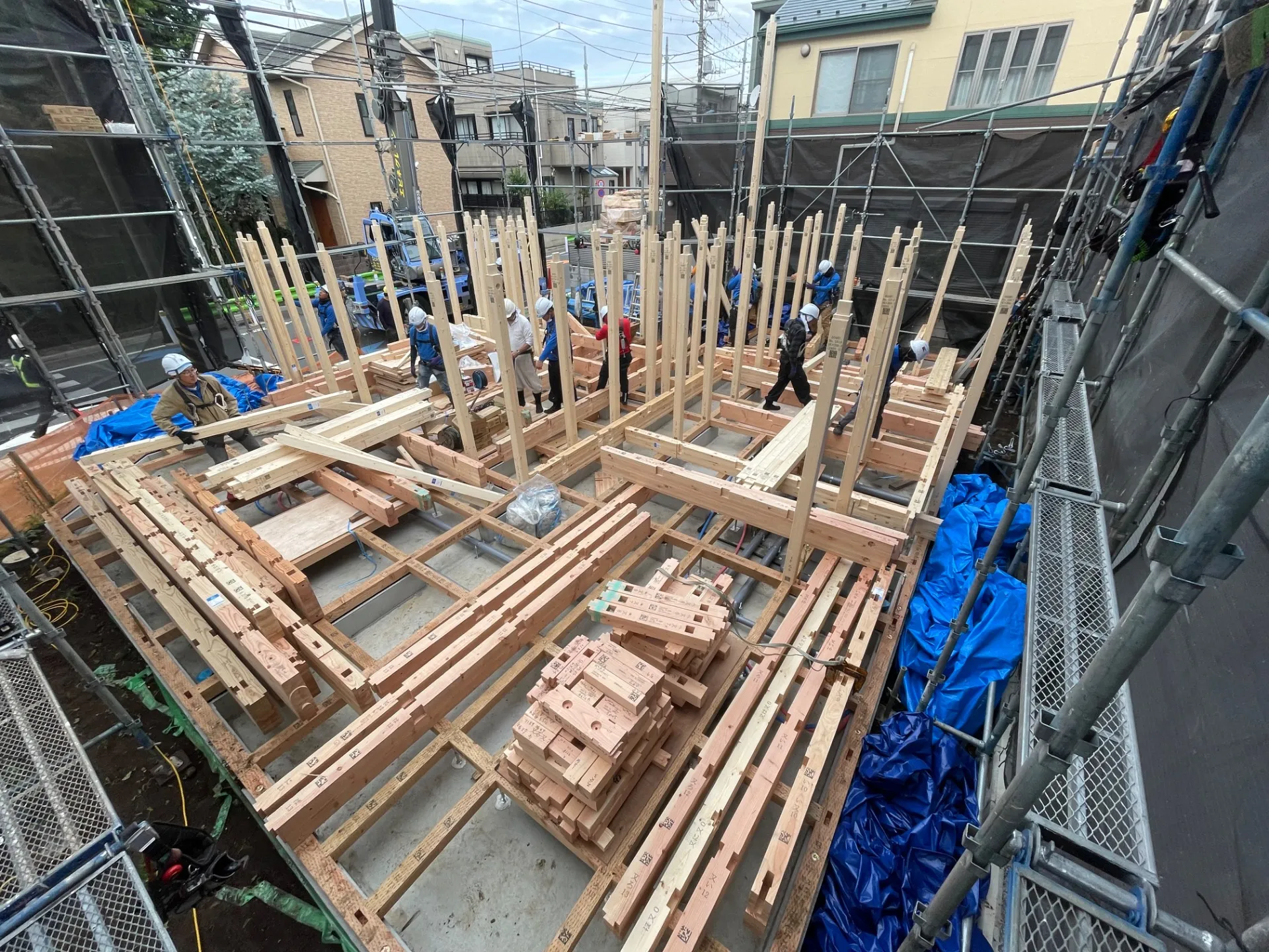 ≪2025年11月~2026年5月 東京都内 木造3階建てアパート新築工事≫